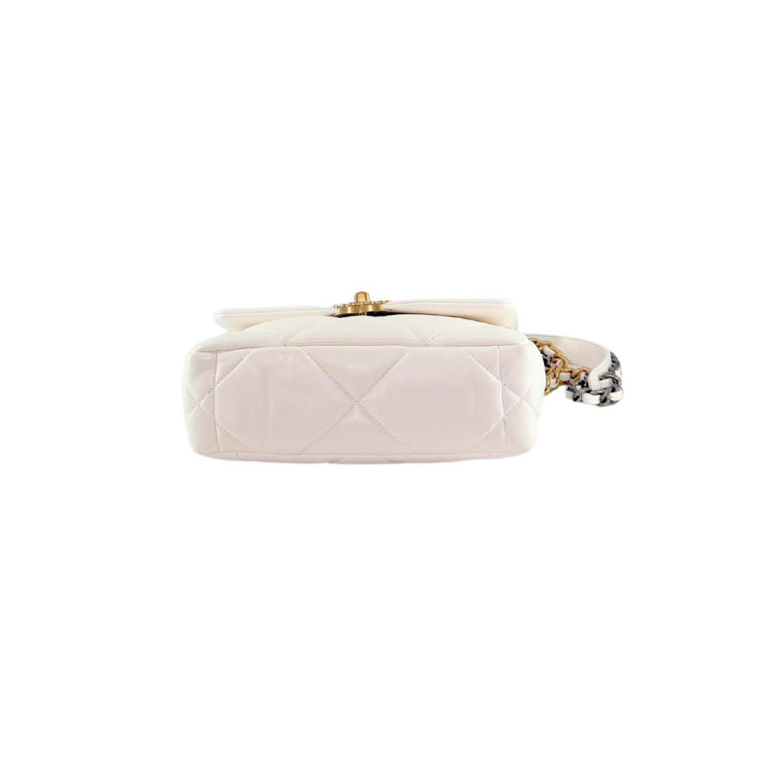 CHANEL 19, WHITE