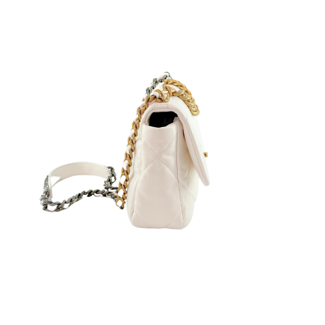 CHANEL 19, WHITE